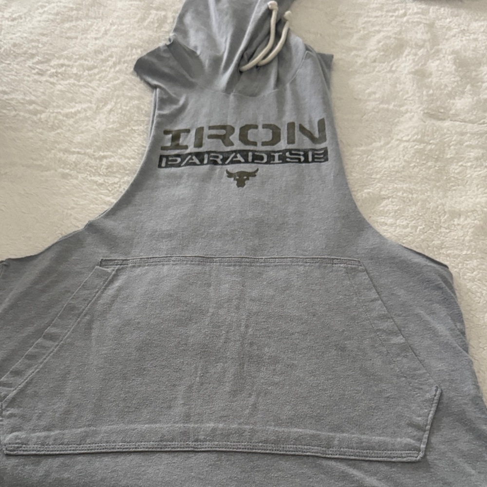 Under Armour Gray Sleeveless Hoodie